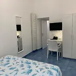 Spring Apartment *